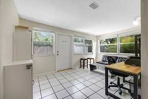 5140 Duplex in Oakland Park