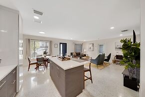 Seahorse Villa 3 in Oakland Park