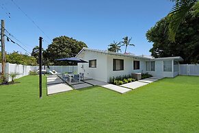 Seahorse Villa 3 in Oakland Park