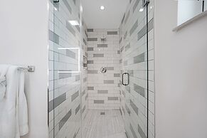 Seahorse Villa 3 in Oakland Park