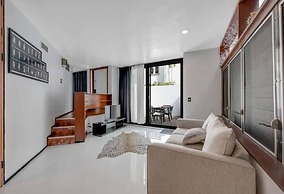 Hammock 2 in Fort Lauderdale