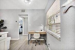Just Beachy Apt 3 in Fort Lauderdale