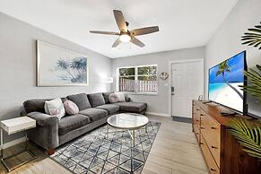 Just Beachy Apt 3 in Fort Lauderdale