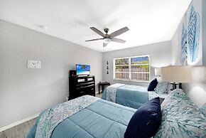 Just Beachy Apt 3 in Fort Lauderdale