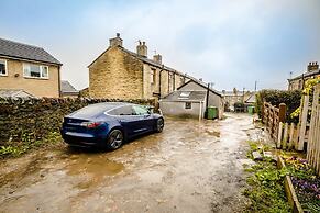 Cottage Hide-out
