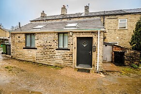 Cottage Hide-out