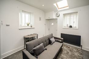 Cottage Hide-out