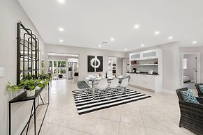 Oakland Palms in Oakland Park