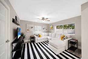 Oakland Palms in Oakland Park