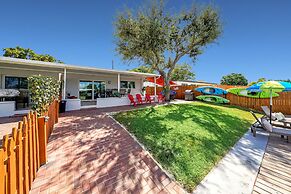 Sunny Waterside B in Dania Beach