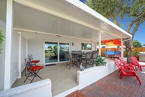 Sunny Waterside B in Dania Beach