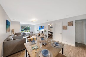 Sunny Waterside B in Dania Beach