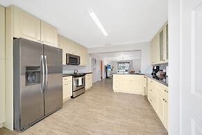 Sunny Waterside A in Dania Beach