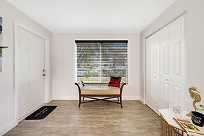 Sunny Waterside A in Dania Beach