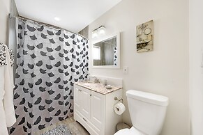 Sunny Waterside A in Dania Beach