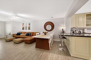 Sunny Waterside A in Dania Beach