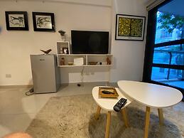 Deaf Twins 2B Botanico Super Calido