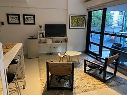 Deaf Twins 2B Botanico Super Calido