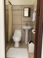 Le Petit Hotel