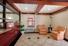 Rodeway Inn & Suites East