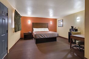 Rodeway Inn & Suites East