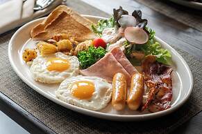 Riva Vista Riverfront Resort Chiangrai