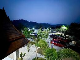 Xaymone Riverside Resort and Restaurant