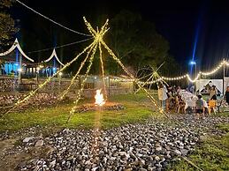 Xaymone Riverside Resort and Restaurant