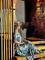 Xaymone Riverside Resort and Restaurant