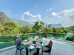 Xaymone Riverside Resort and Restaurant