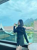 Xaymone Riverside Resort and Restaurant