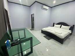 Xaymone Riverside Resort and Restaurant