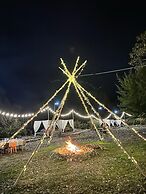 Xaymone Riverside Resort and Restaurant