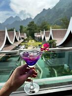 Xaymone Riverside Resort and Restaurant