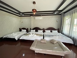 Xaymone Riverside Resort and Restaurant