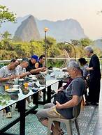 Xaymone Riverside Resort and Restaurant