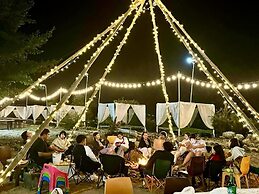 Xaymone Riverside Resort and Restaurant