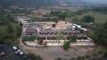 Xaymone Riverside Resort and Restaurant