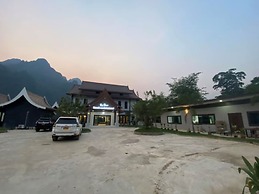 Xaymone Riverside Resort and Restaurant
