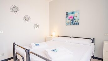 Ginevra Apartment - Italian Homing