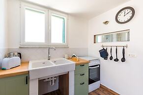 Viewsuvio Terrace at Historical Center