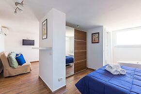 Viewsuvio Terrace at Historical Center