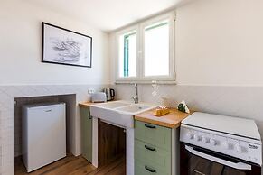 Viewsuvio Terrace at Historical Center