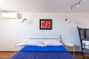 Viewsuvio Terrace at Historical Center