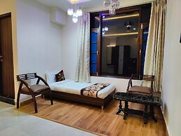 Hotel Mandi Heights - Bar, Fine Dining & Banquet Hall