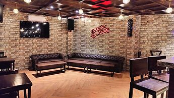 Hotel Mandi Heights - Bar, Fine Dining & Banquet Hall