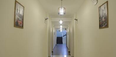 Hotel Mandi Heights - Bar, Fine Dining & Banquet Hall