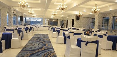Hotel Mandi Heights - Bar, Fine Dining & Banquet Hall