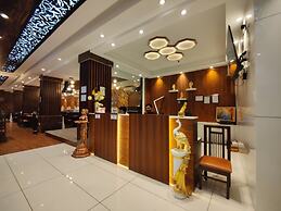 Hotel Mandi Heights - Bar, Fine Dining & Banquet Hall