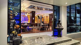 Hotel Mandi Heights - Bar, Fine Dining & Banquet Hall